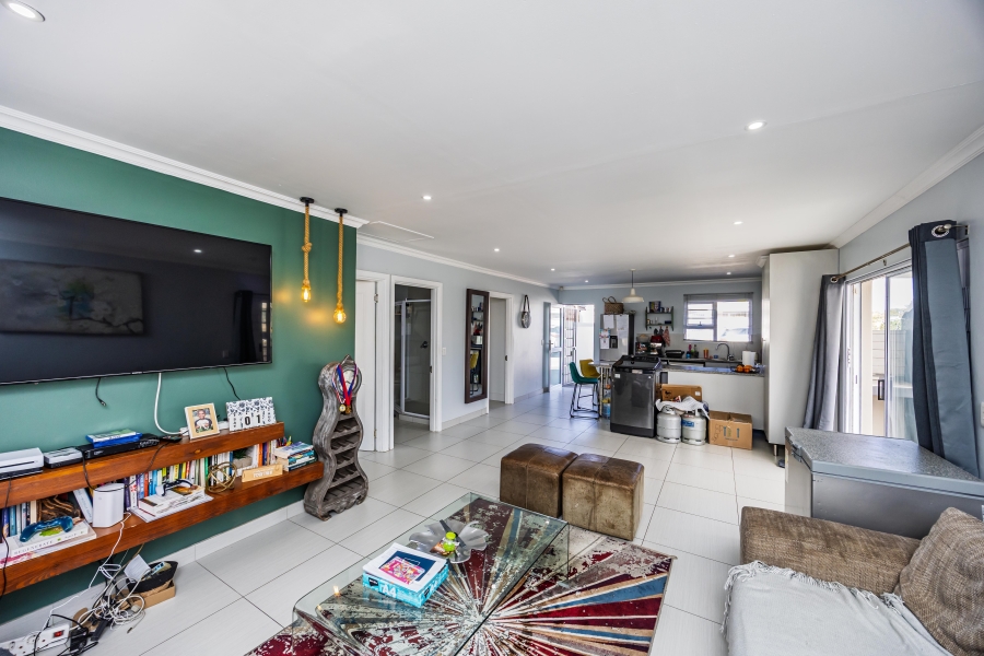 2 Bedroom Property for Sale in Nahoon Valley Park Eastern Cape